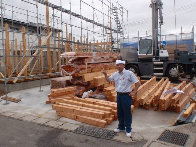 建方前の資材搬入と現場確認